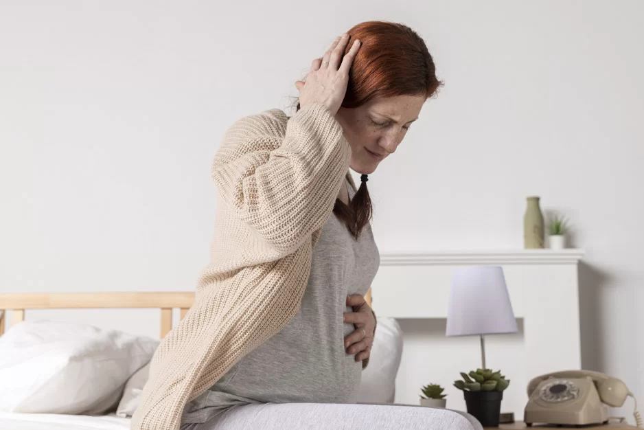 بررسی ۷ روش برای درمان بی خوابی در بارداری در مجله مبل ماساژ